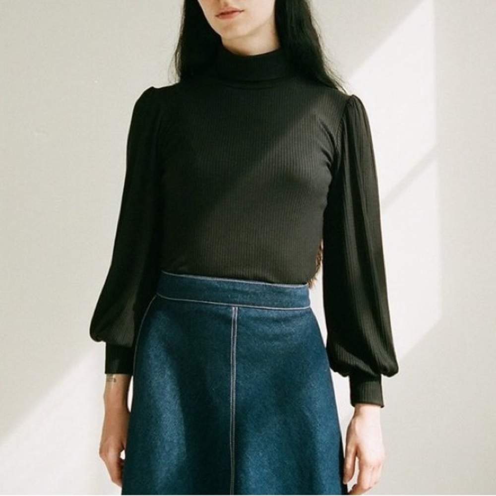 ELIZA FAULKNER DOLLY PUFF-SLEEVE TURTLENECK TOP